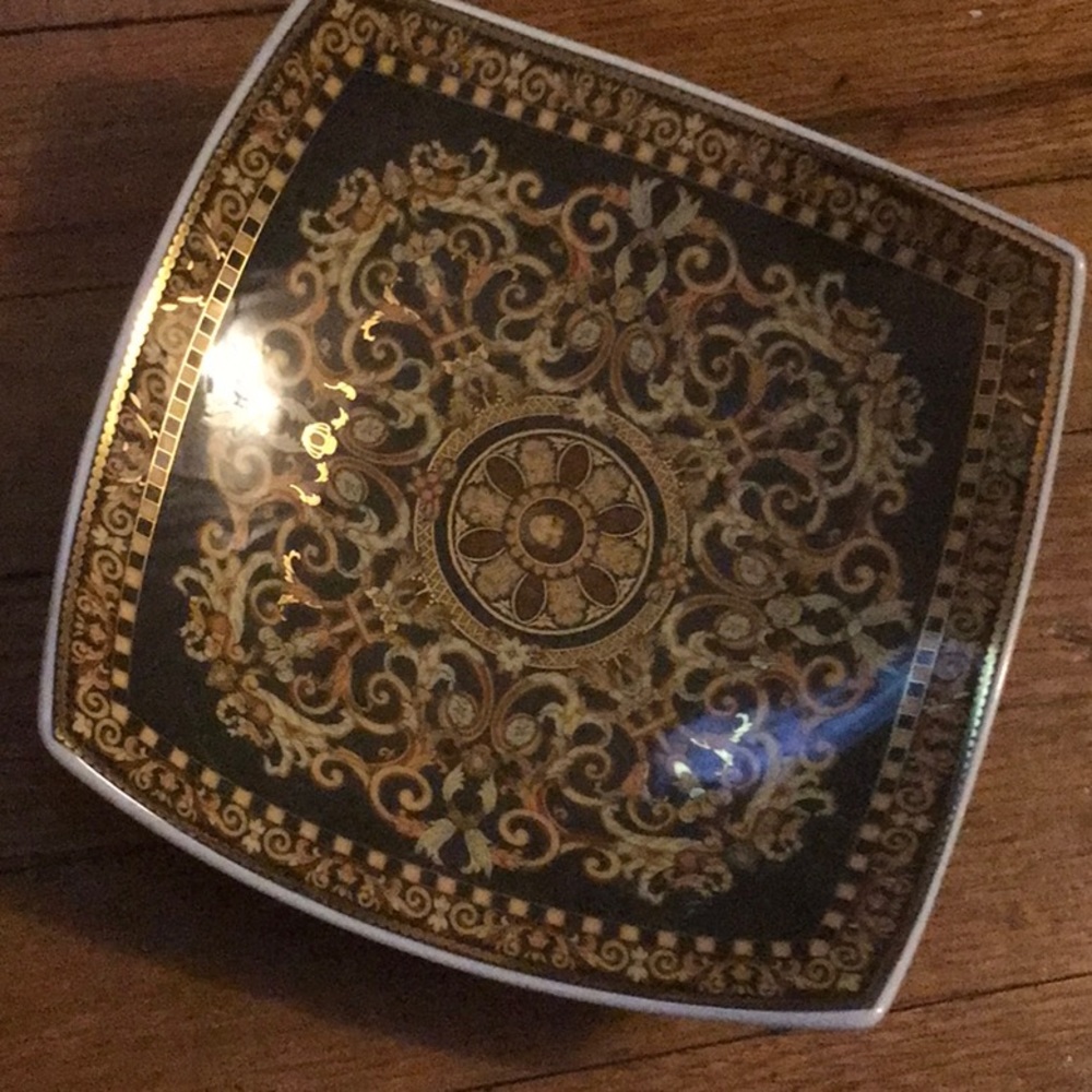 New Versace tray